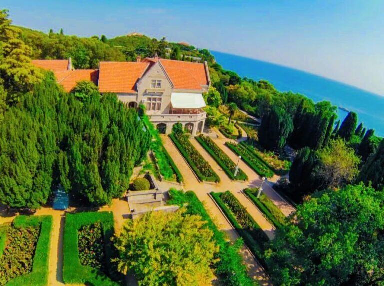 🏰Экскурсия: ДВОРЦЫ МИСХОРА: ВЕЛИКОКНЯЖЕСКИЕ ИМЕНИЯ